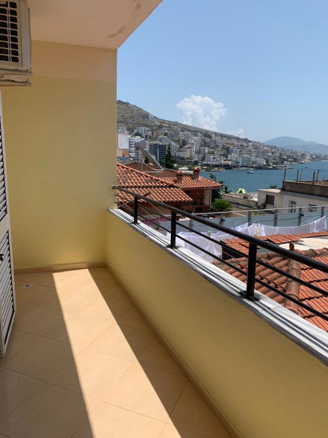 City Center Apartment Saranda Екстер'єр фото
